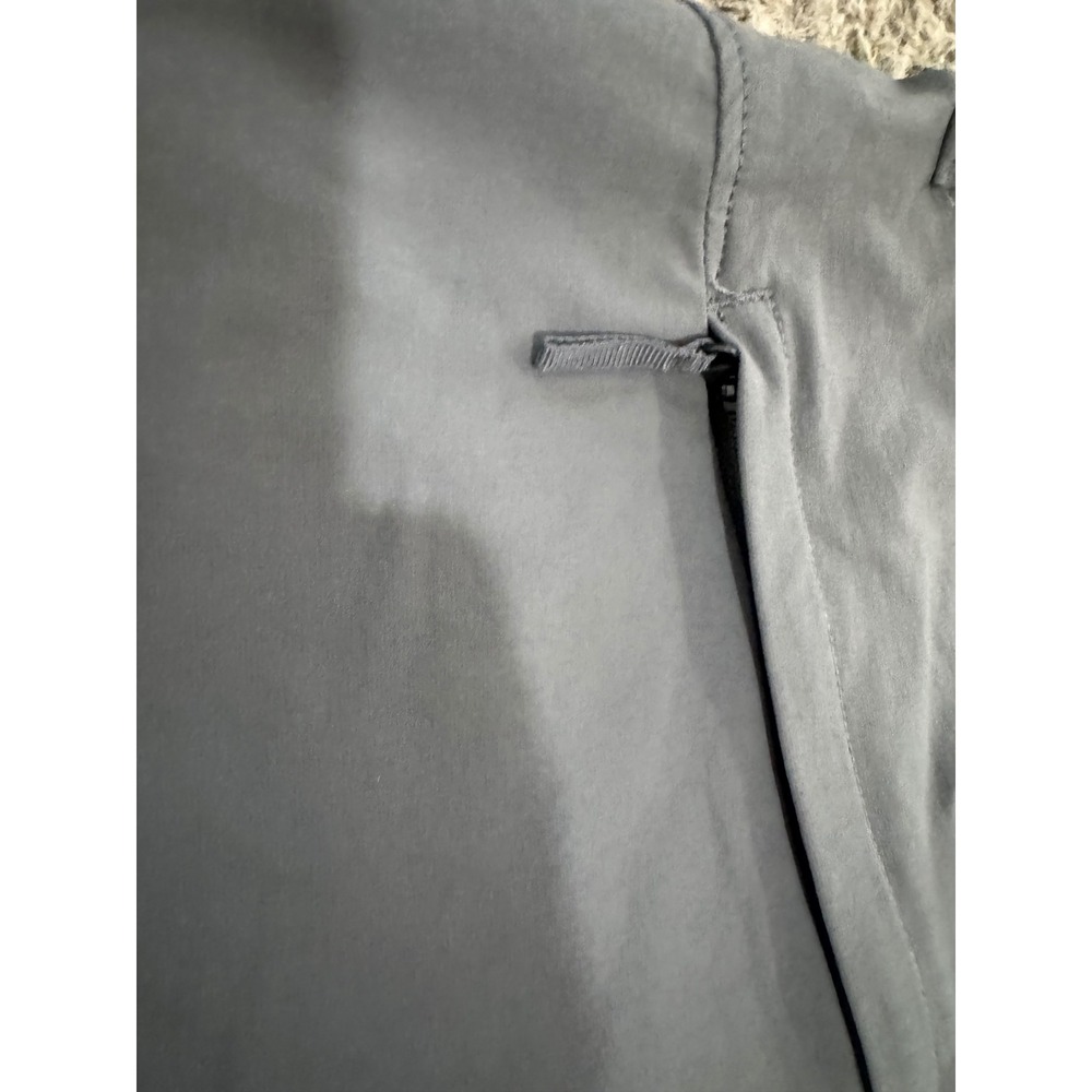 American Eagle Men Street Grey Chino Golf Shorts Size 42 Zip Pockets Flat Front - Picture 12 of 14